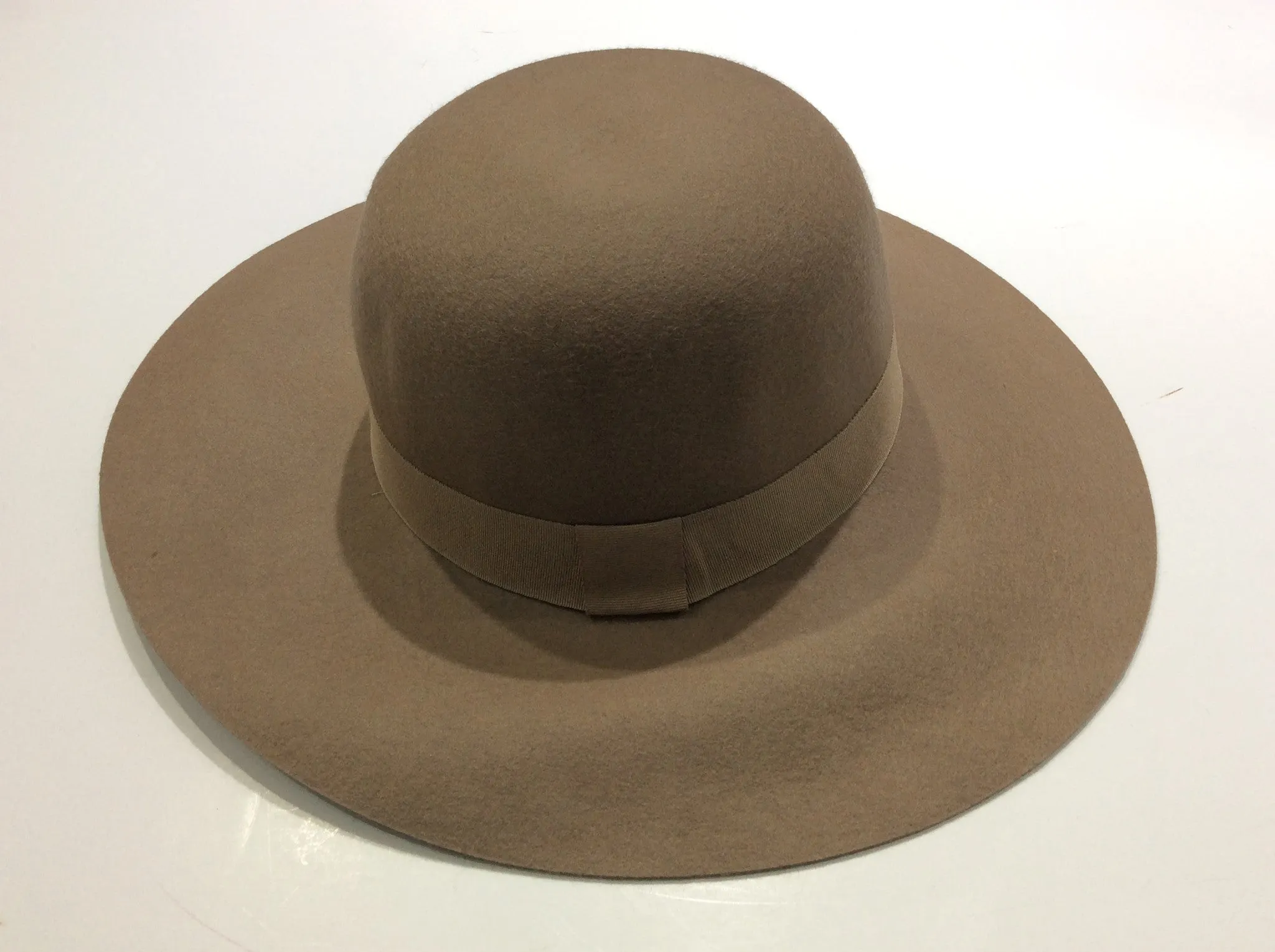 Broad brimmed hat